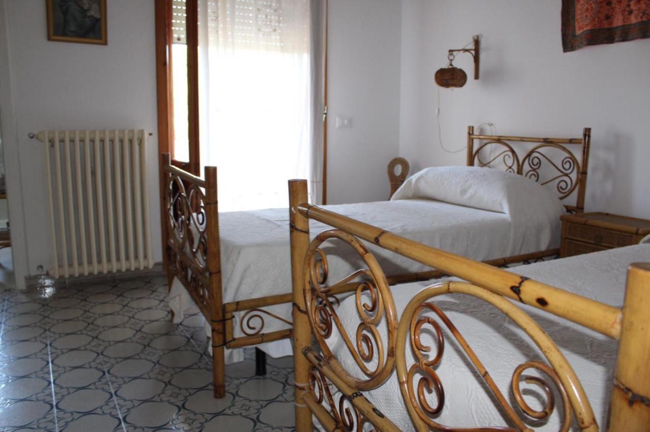 Villa Pedaci B&B 레우카 외부 사진