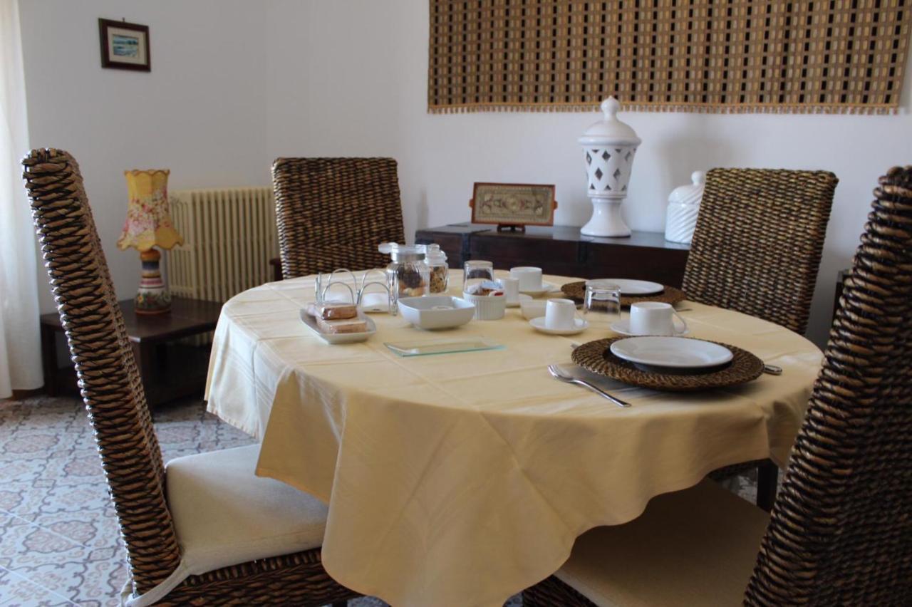 Villa Pedaci B&B 레우카 외부 사진